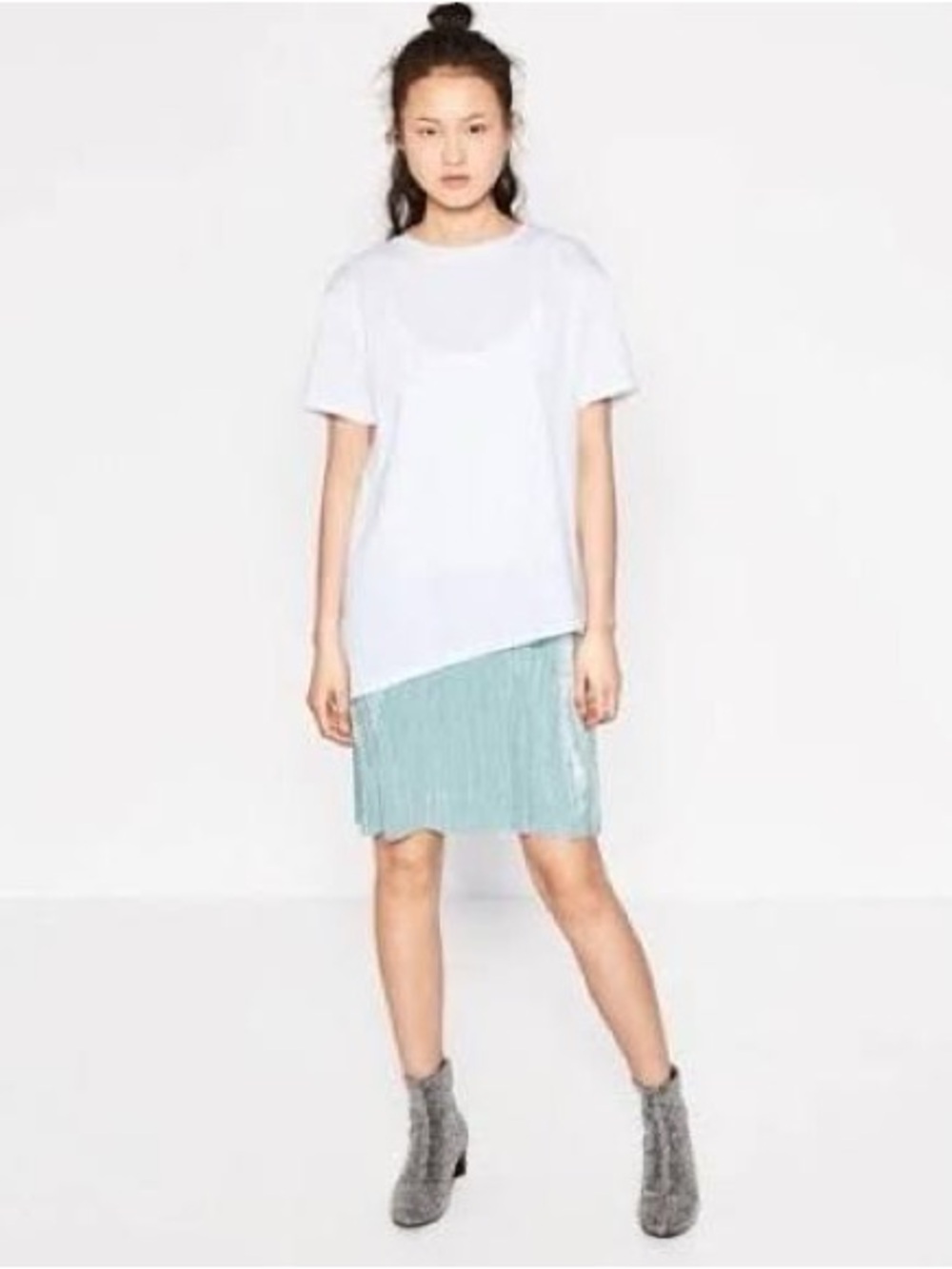 Zara Pleated Mint Green Midi dress - Size Large 1 piece
